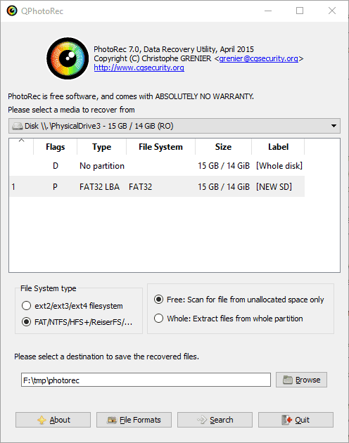 PhotoRec GUI: choosing a media to recover damaged data from